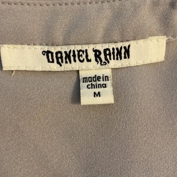 Daniel Rainn Two Toned Partial Button Down Lightweight Fashion Blouse Top M - Picture 7 of 8